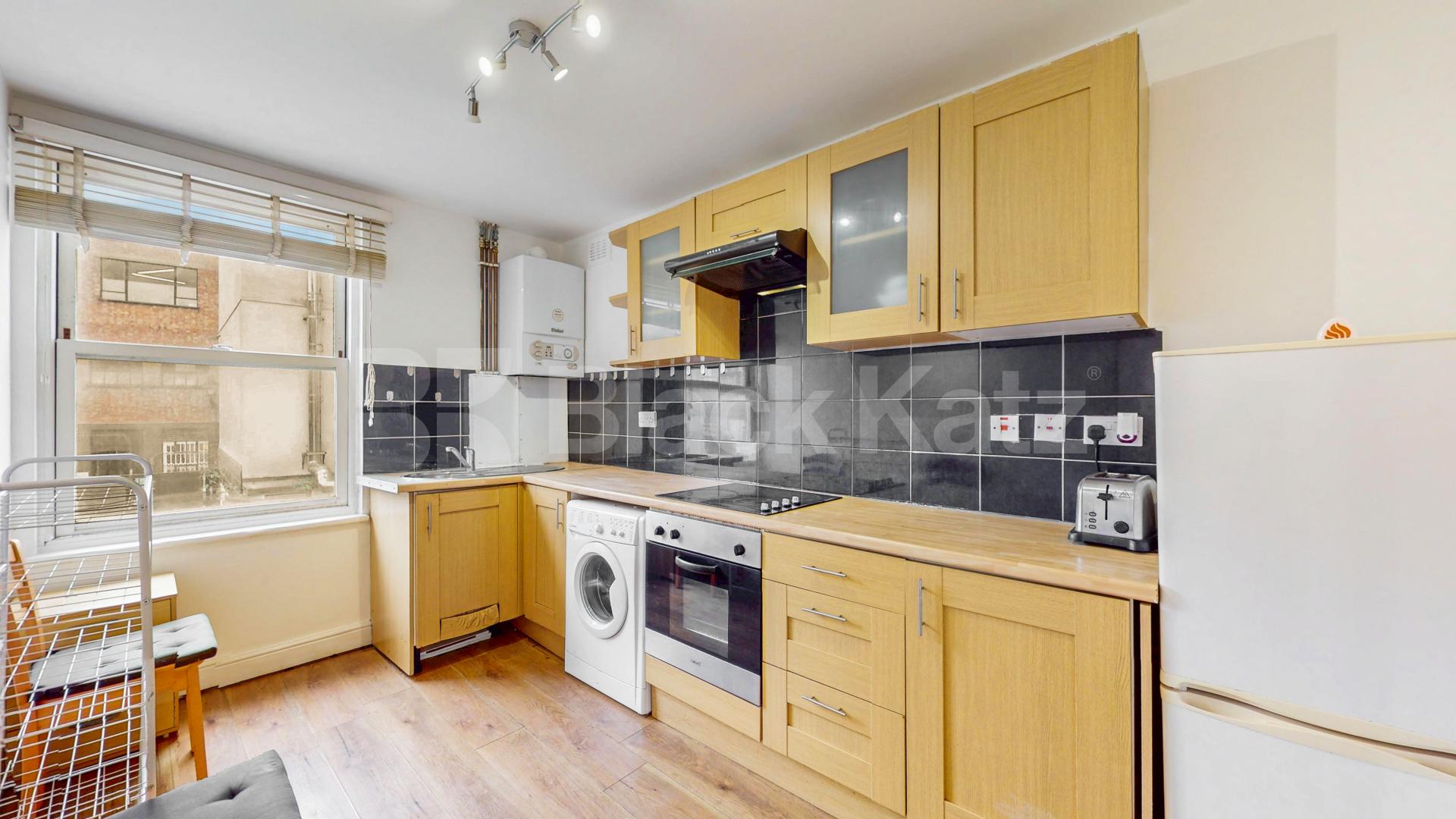 Bright & Spacious 2-Bed Flat to Rent – Minutes from Camden Town Station Camden High Street, Camden